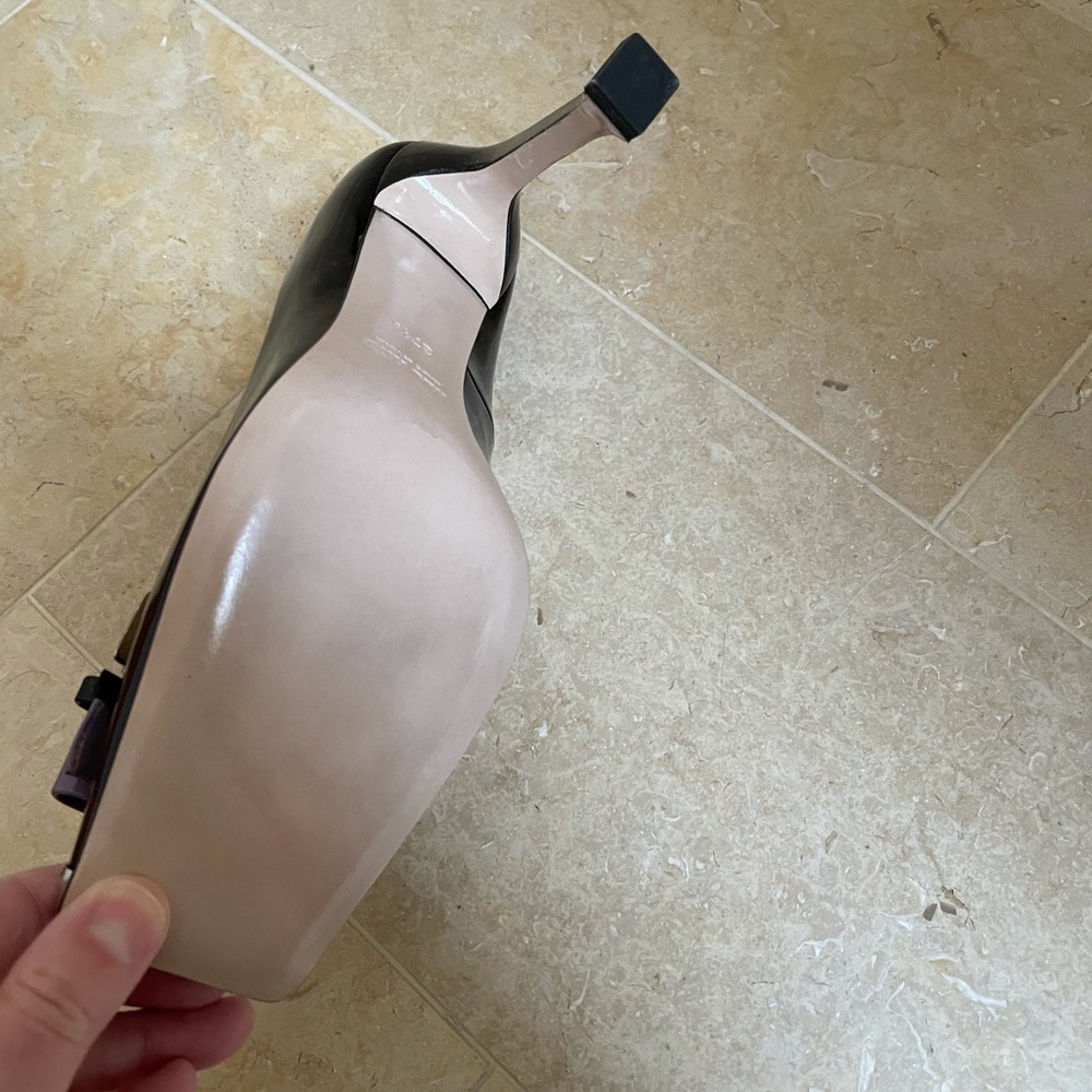 real shoes of Miu miu